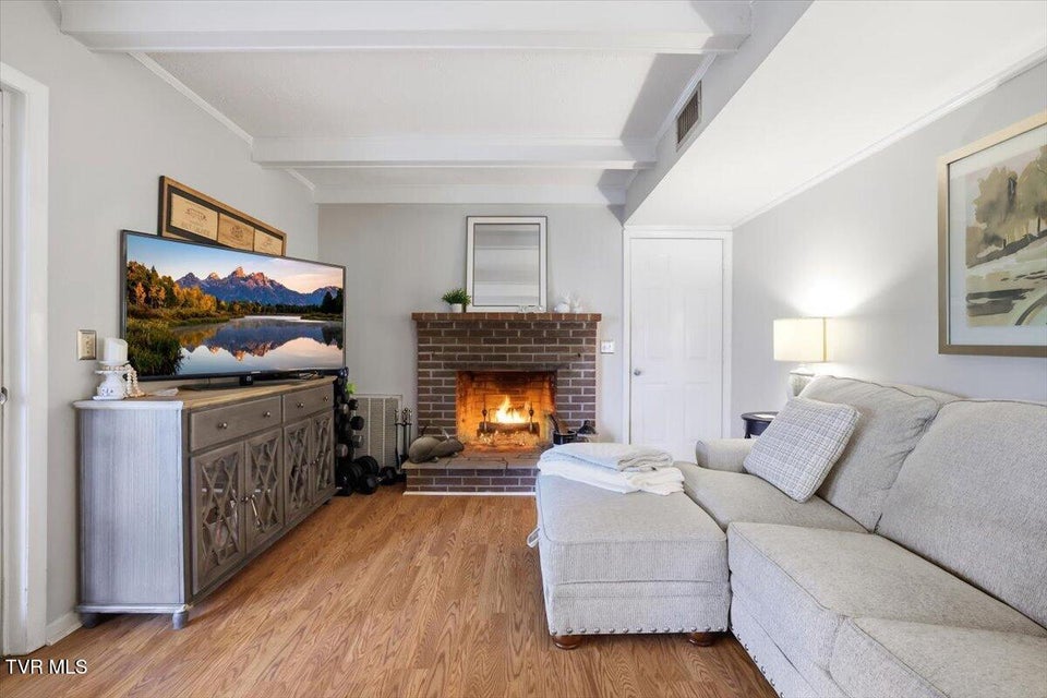 Photo #18: 1415 Woodmont Drive