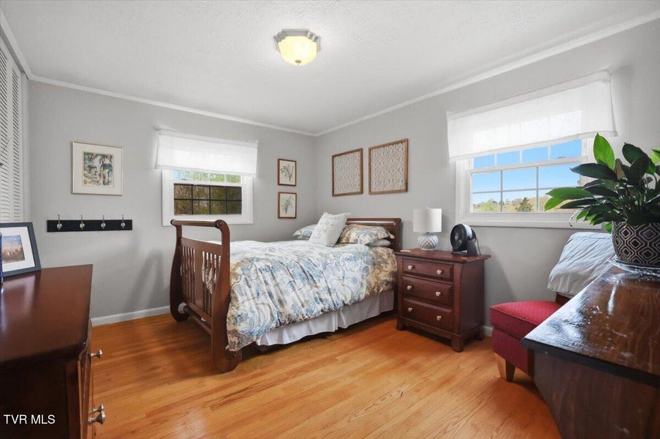 Photo #34: 1415 Woodmont Drive