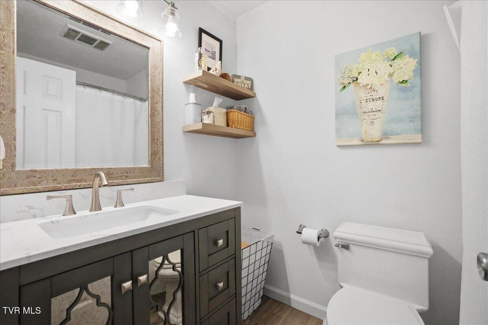 Photo #29: 1415 Woodmont Drive