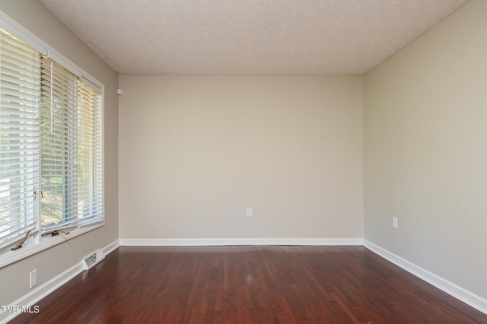 Photo #12: 4312 Orebank Road