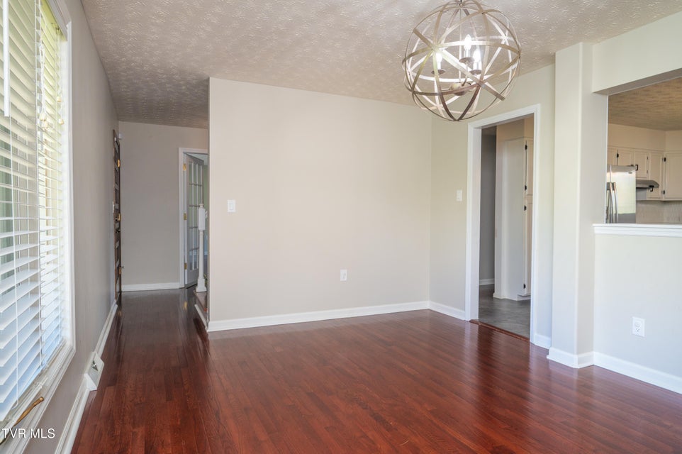 Photo #19: 4312 Orebank Road