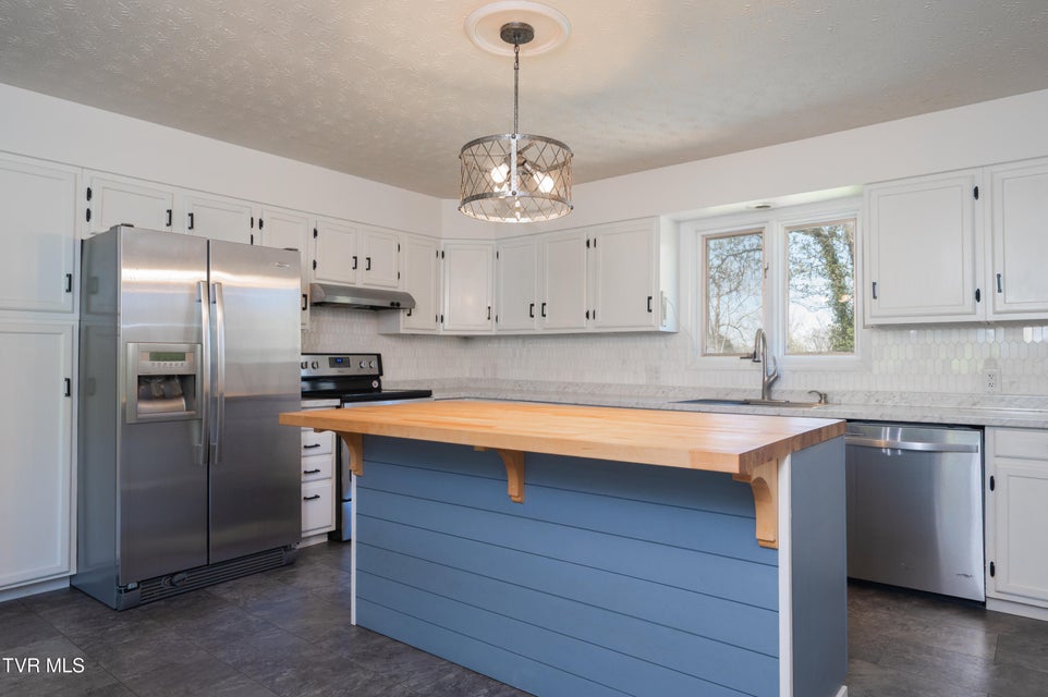 Photo #9: 4312 Orebank Road