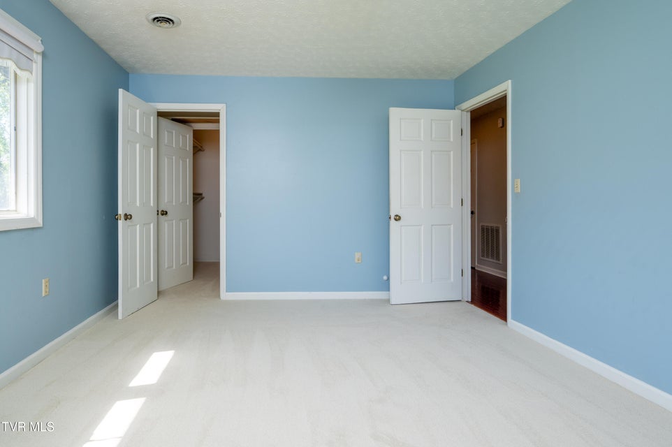 Photo #29: 4312 Orebank Road