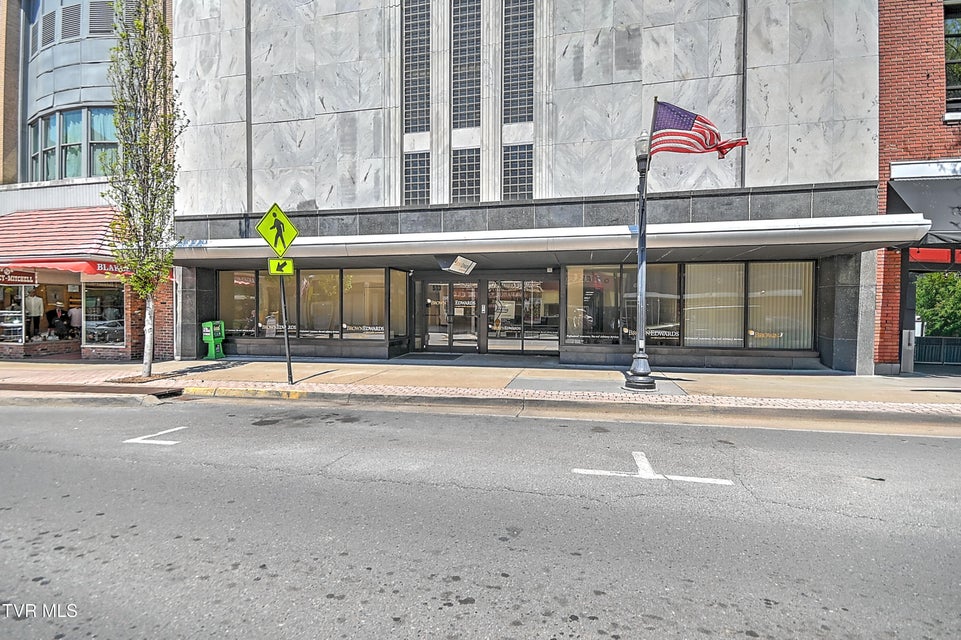 Photo #54: 513 State Street