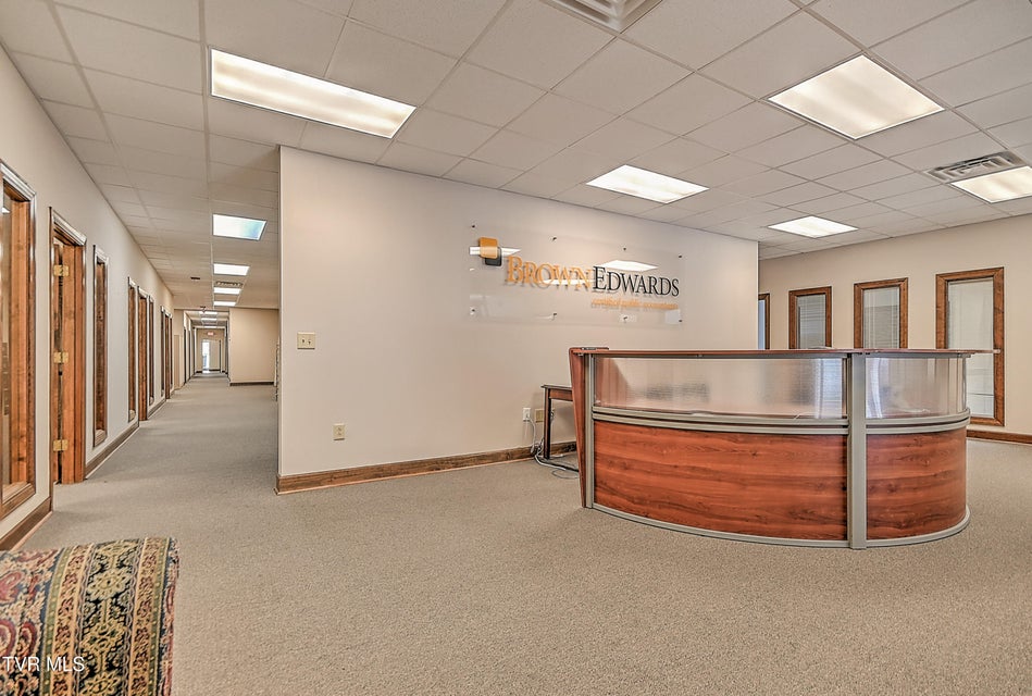 Photo #9: 513 State Street