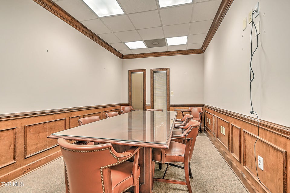 Photo #16: 513 State Street