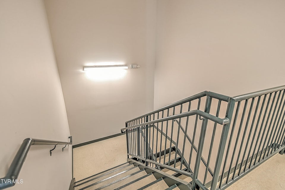 Photo #43: 513 State Street