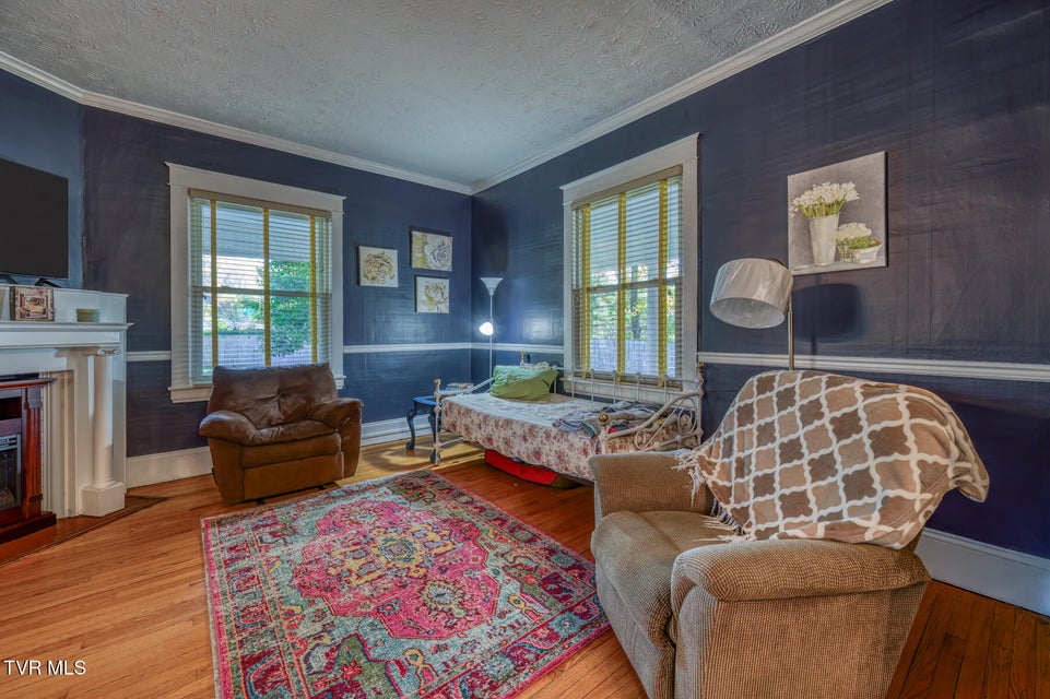 Photo #17: 1505 Lakeview Drive