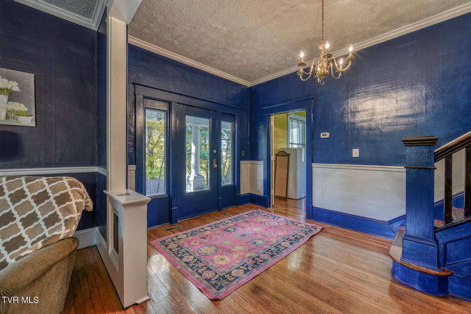 Photo #19: 1505 Lakeview Drive