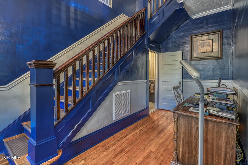 Photo #21: 1505 Lakeview Drive