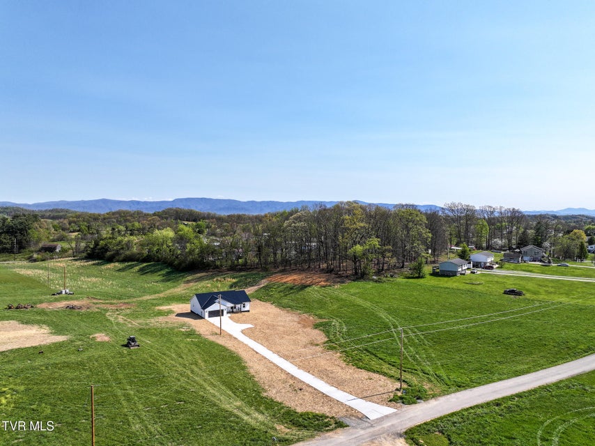 Photo #2: 300 Gibson Loop