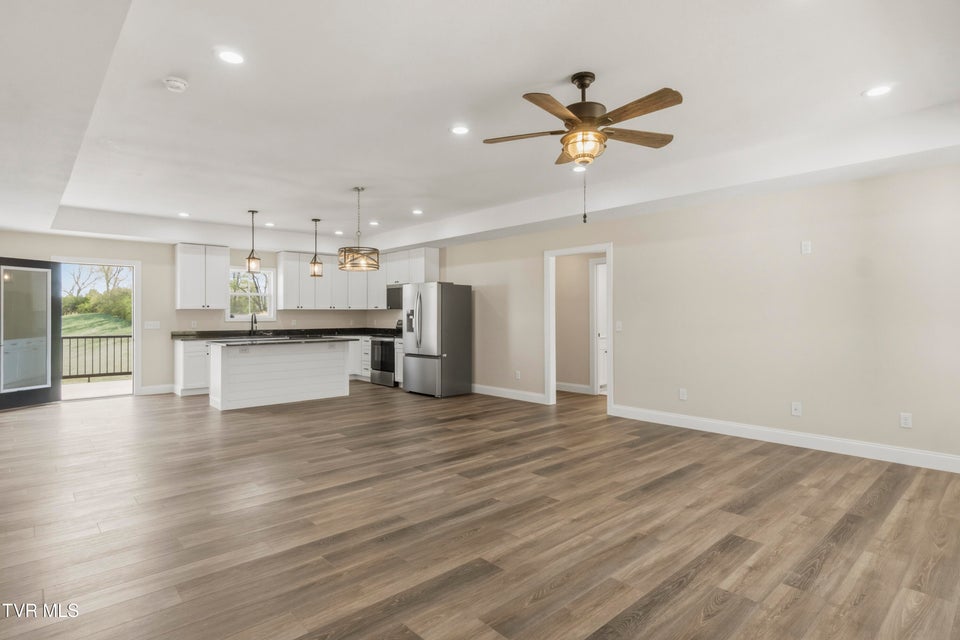 Photo #9: 300 Gibson Loop