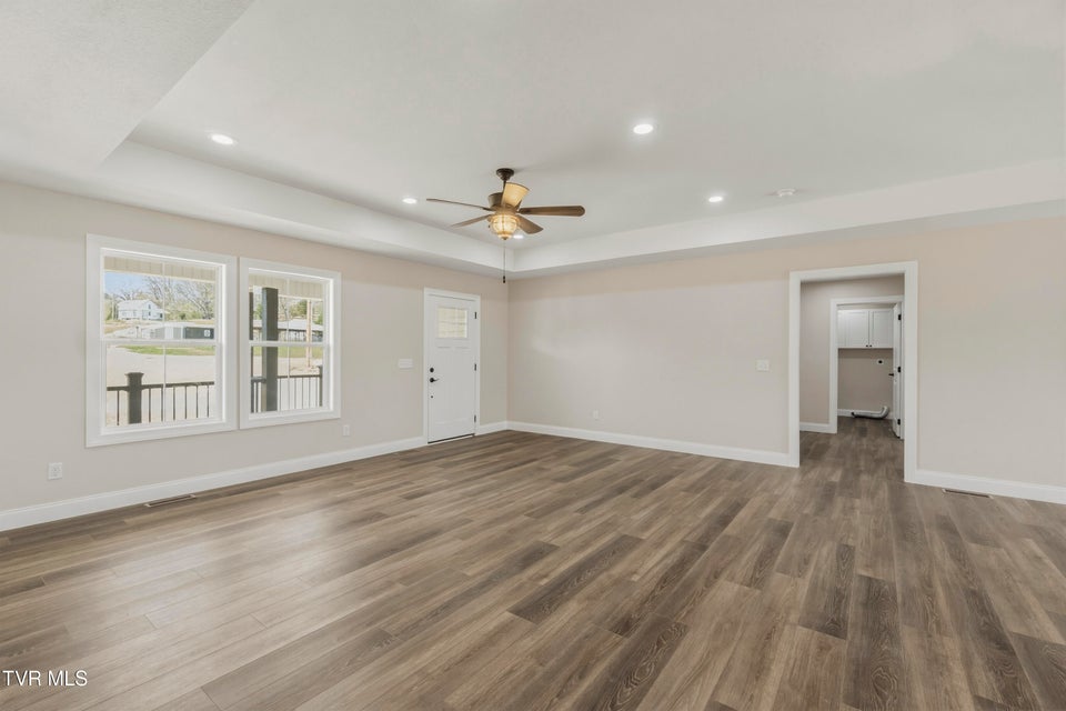 Photo #17: 300 Gibson Loop