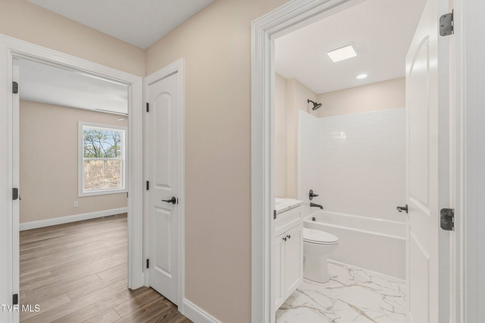 Photo #29: 300 Gibson Loop