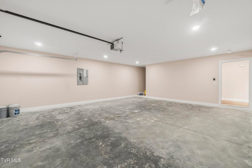 Photo #44: 300 Gibson Loop