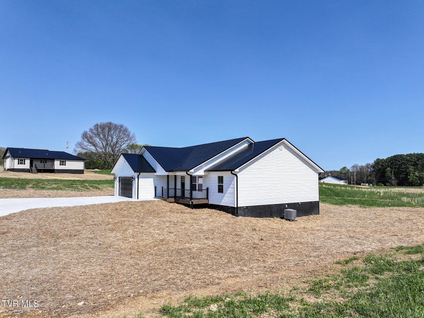 Photo #52: 300 Gibson Loop