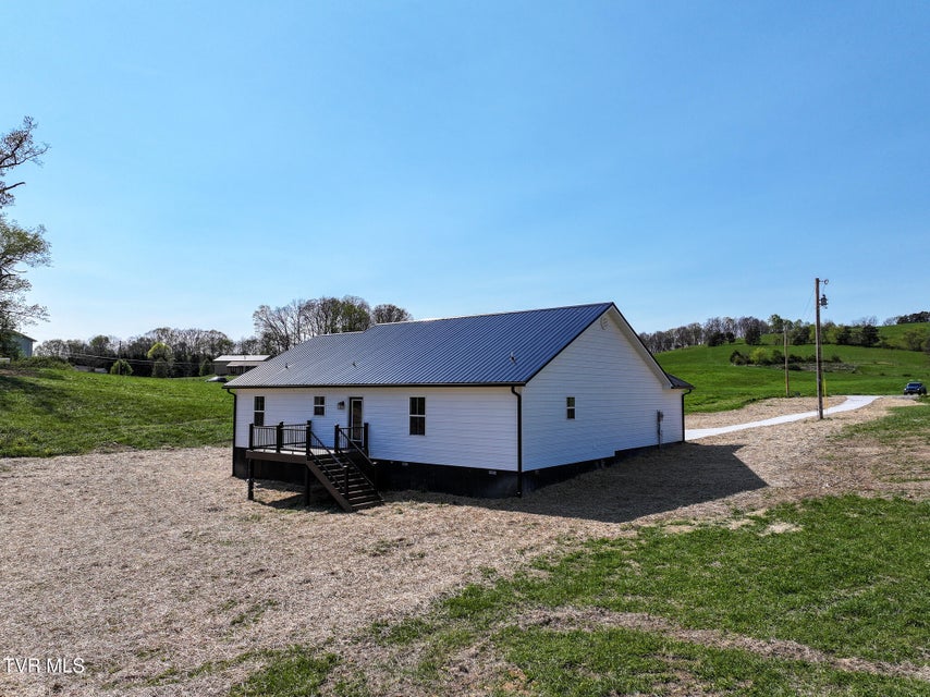 Photo #60: 300 Gibson Loop