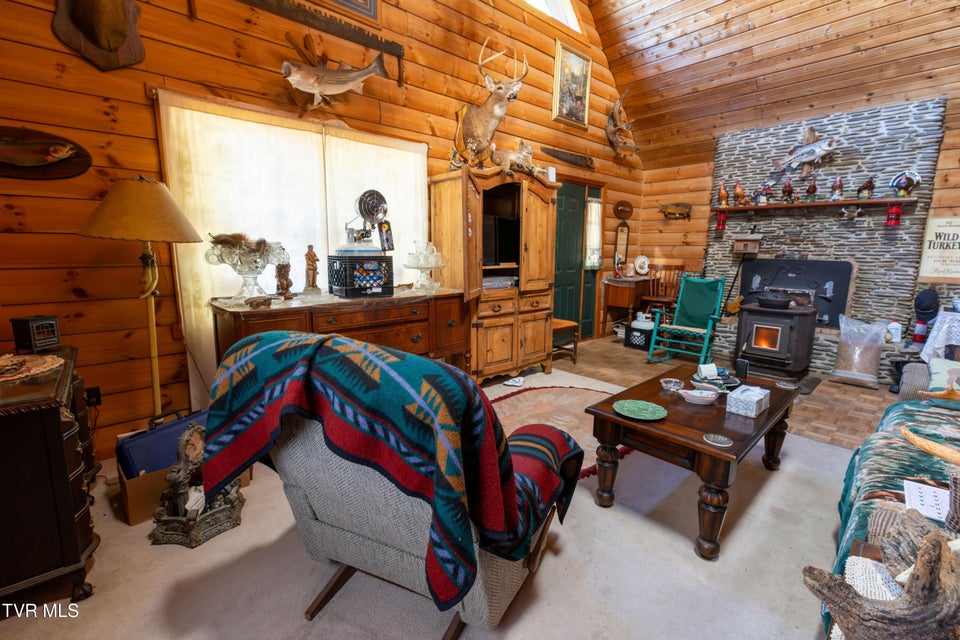 Photo #10: 401 Plymouth Hollow Road