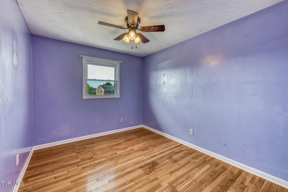 Photo #12: 1069 Jessie Lane