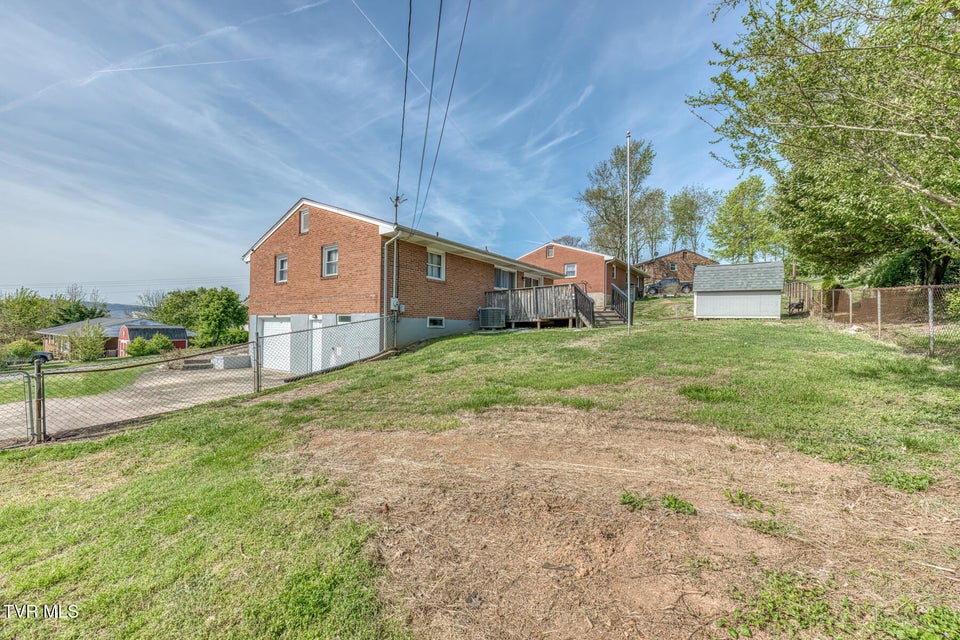 Photo #30: 1069 Jessie Lane