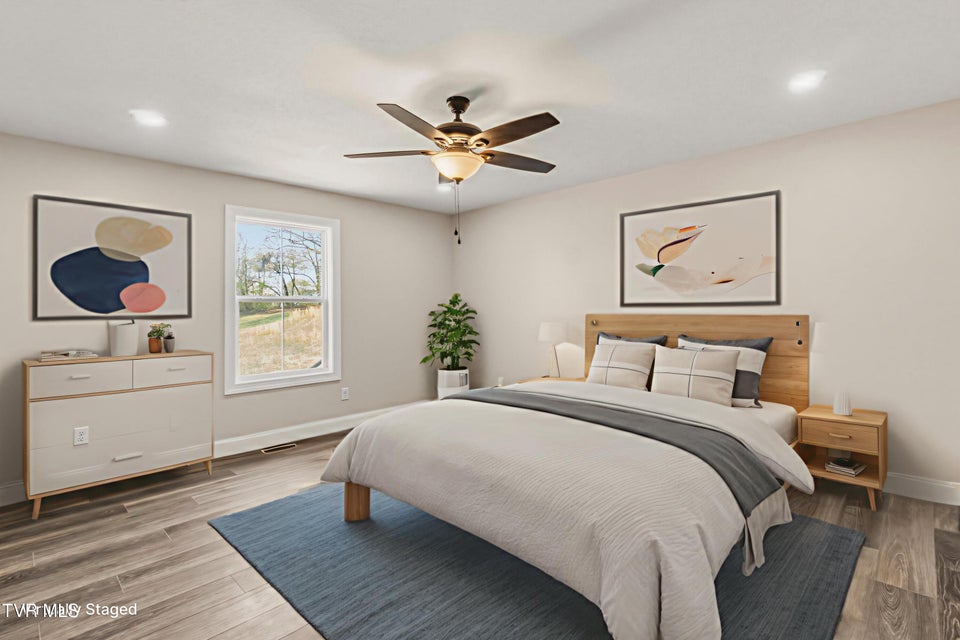 Photo #20: 300 Gibson Loop