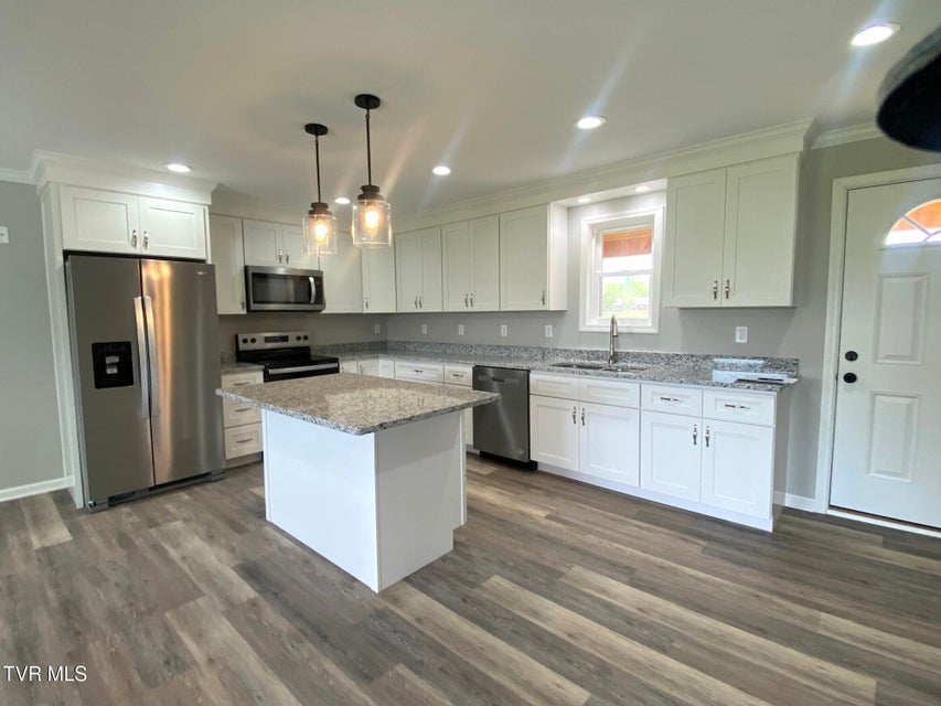 Photo #3: 625 Seaton Road