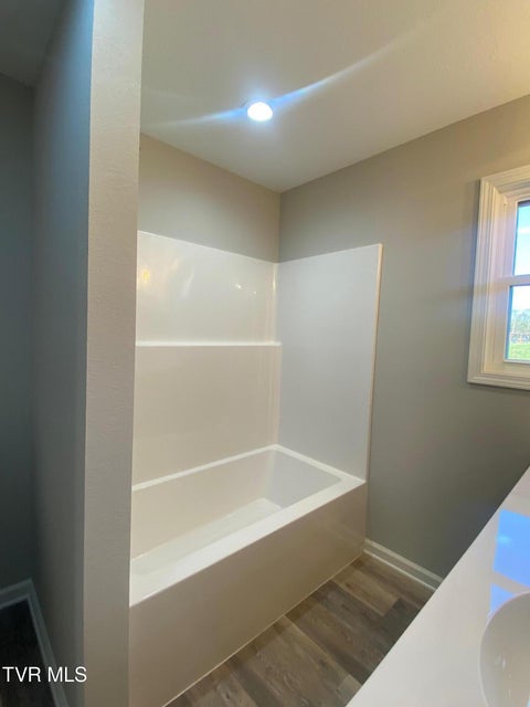 Photo #10: 625 Seaton Road