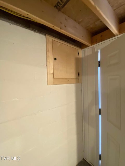 Photo #22: 625 Seaton Road