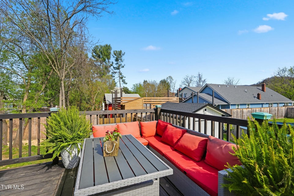 Photo #5: 450 Riverside Drive