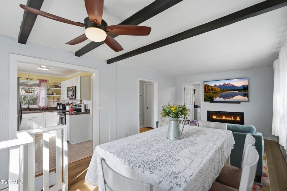 Photo #11: 450 Riverside Drive