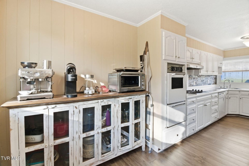 Photo #12: 209 Haynes Boulevard