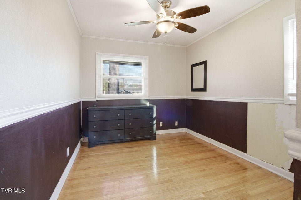 Photo #19: 209 Haynes Boulevard