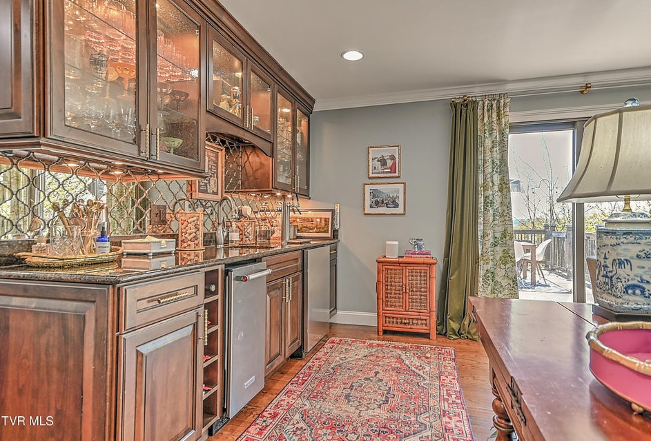 Photo #34: 117 Skyline Drive