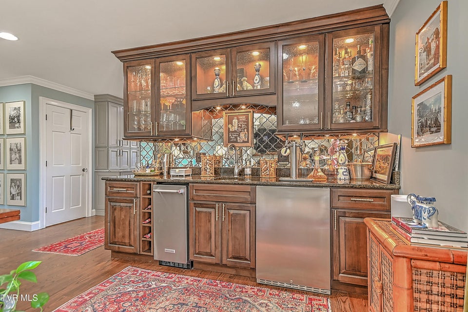 Photo #33: 117 Skyline Drive