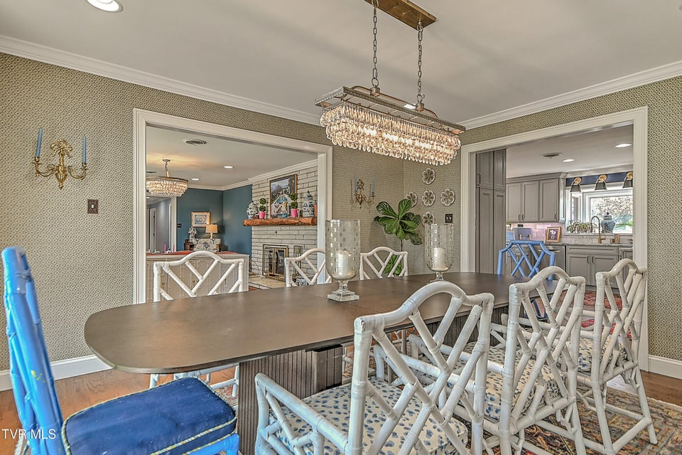 Photo #12: 117 Skyline Drive