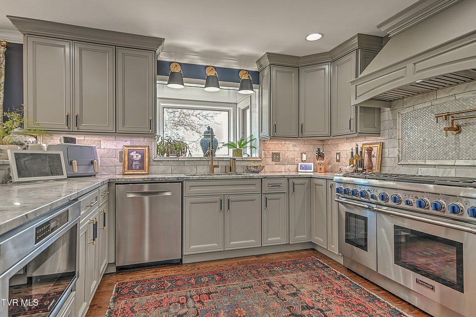 Photo #23: 117 Skyline Drive