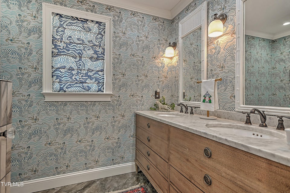 Photo #56: 117 Skyline Drive