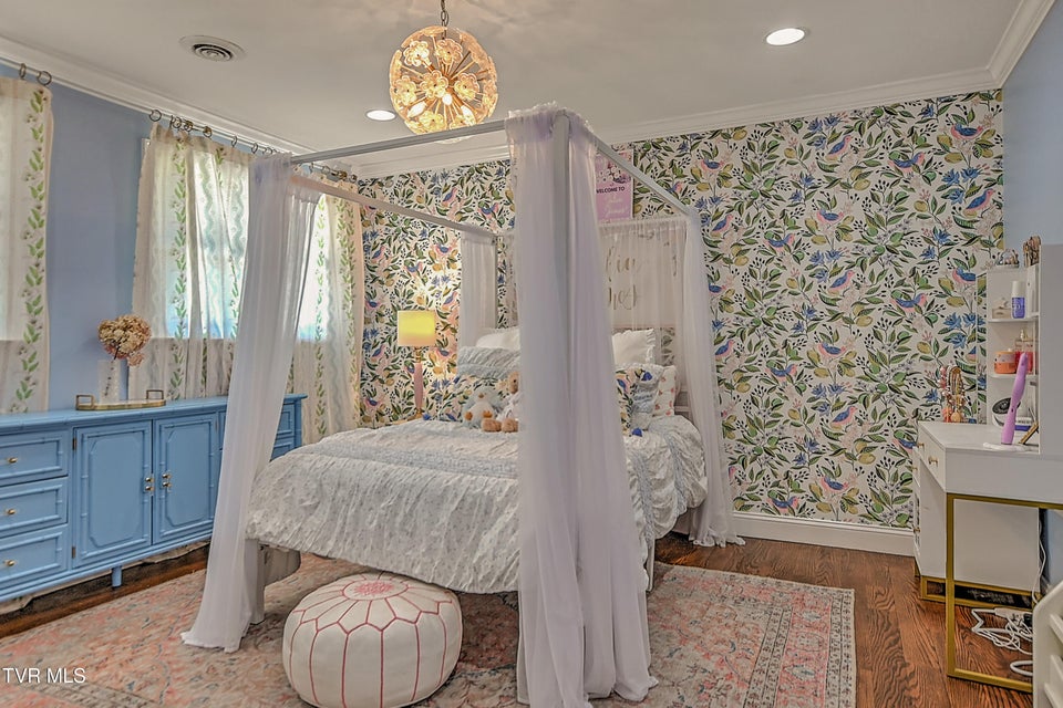 Photo #61: 117 Skyline Drive