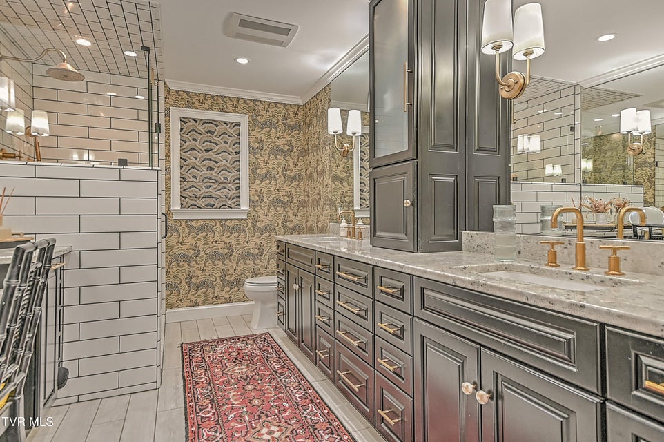 Photo #48: 117 Skyline Drive