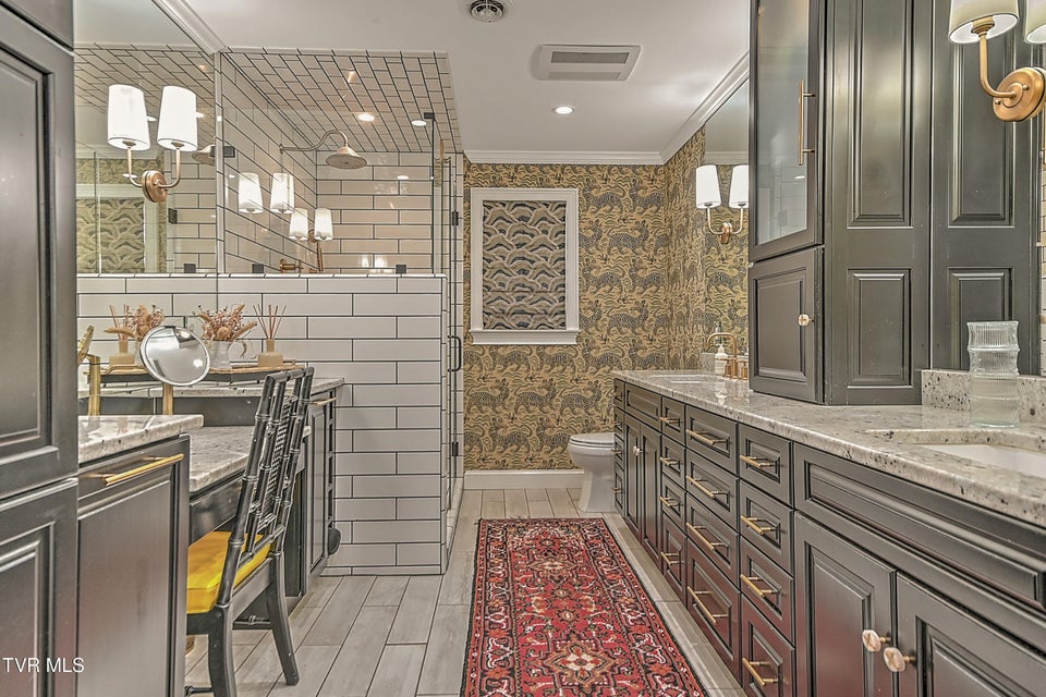 Photo #49: 117 Skyline Drive