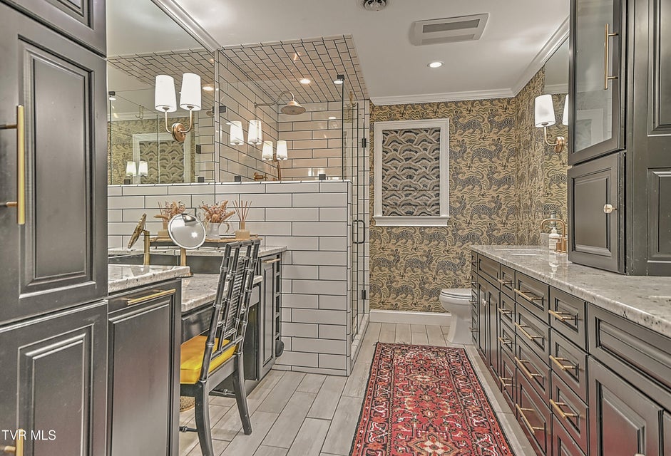 Photo #50: 117 Skyline Drive