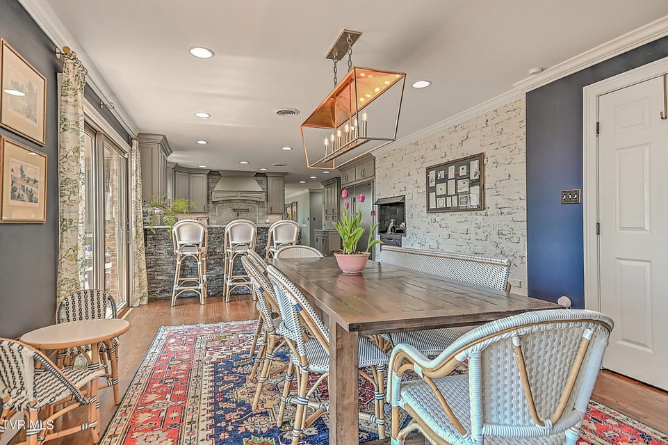 Photo #28: 117 Skyline Drive