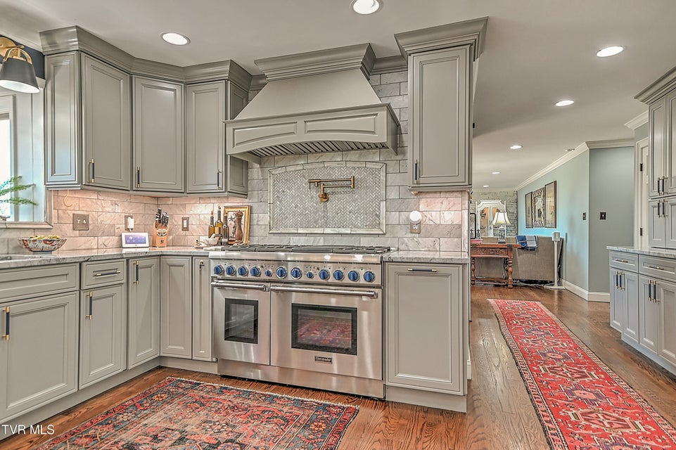 Photo #20: 117 Skyline Drive