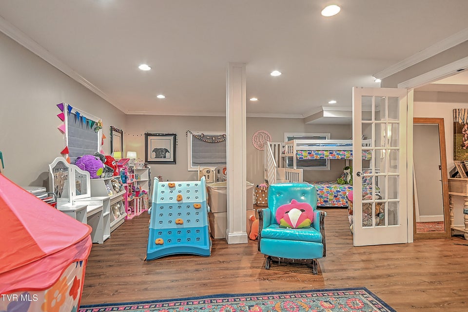 Photo #74: 117 Skyline Drive