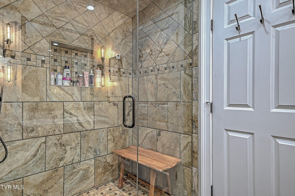 Photo #76: 117 Skyline Drive