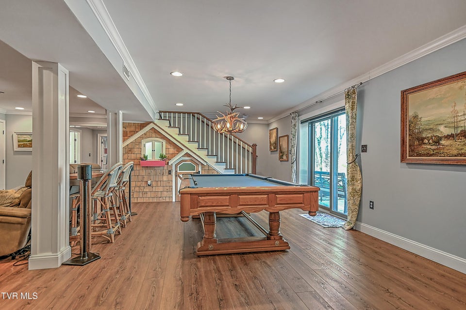 Photo #86: 117 Skyline Drive