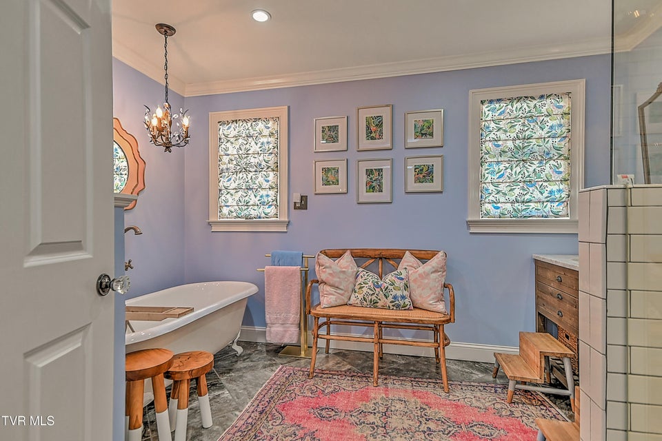 Photo #69: 117 Skyline Drive