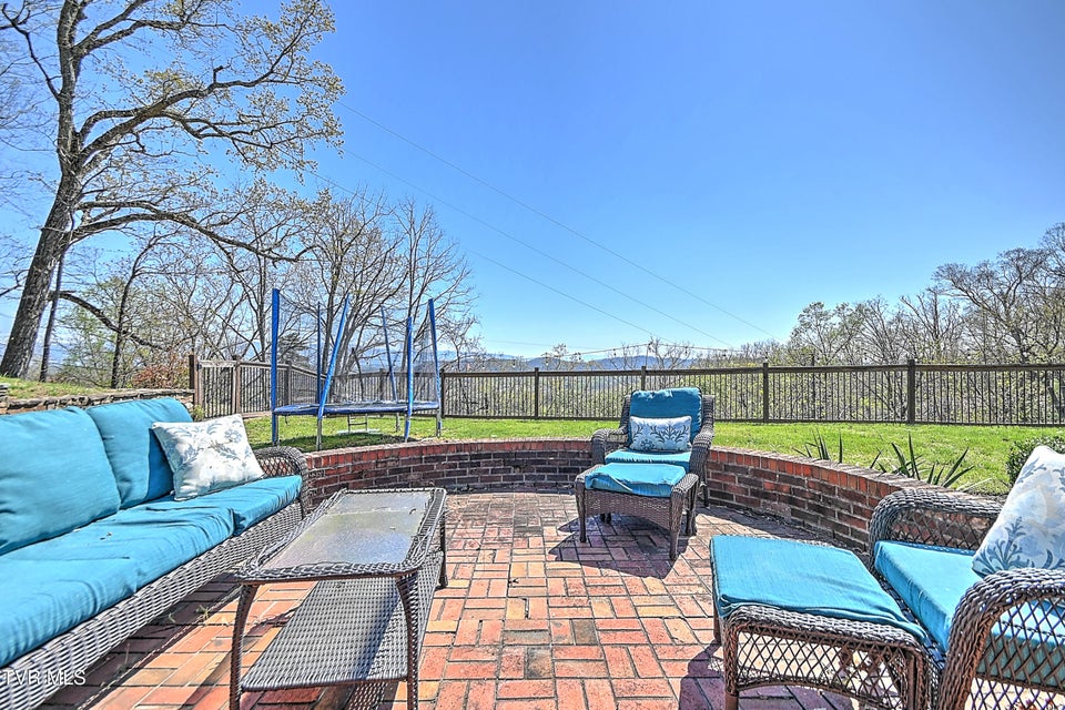 Photo #97: 117 Skyline Drive