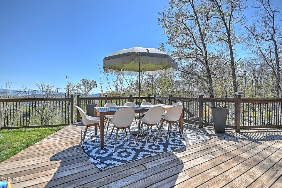 Photo #99: 117 Skyline Drive