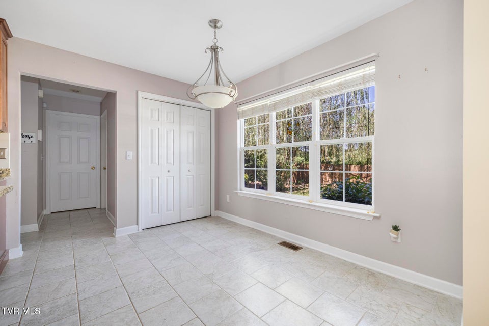 Photo #17: 102 Ridgeview Meadows Drive